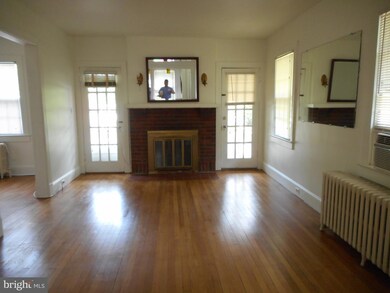 3701 Farragut Ave, Kensington, MD 20895 - photo 5