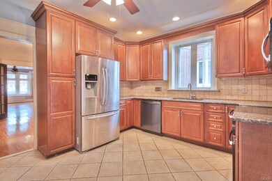 1618 W Walnut St, Allentown, PA 18102 - photo 7