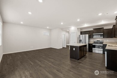 18790 Lipoma Place E unit 1004, Puyallup, WA 98374 - photo 4