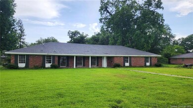 811 3rd St, Jennings, LA 70546 - photo 2