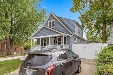 8086 Chalmers Ave, Warren, MI 48089 - photo 3