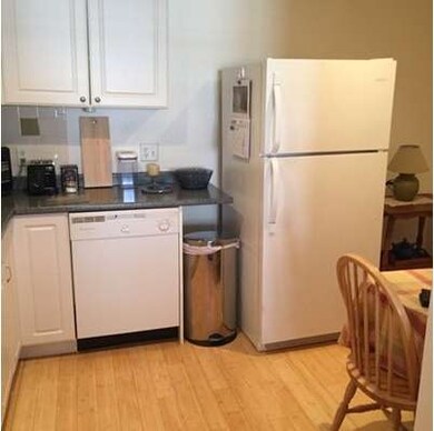 234 Low St unit 10, Newburyport, MA 01950 - photo 7