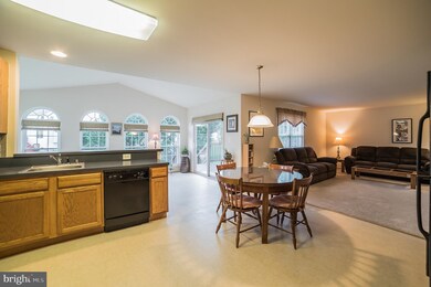 3 Broadbridge Rd, Rosedale, MD 21237 - photo 4