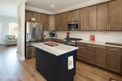 JBP_Fortenberry121_2400px-8