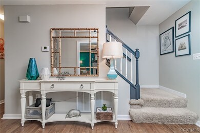 Welcome home, the Hardwood floors and Chandler rea