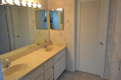 Krumme Master dressing rm