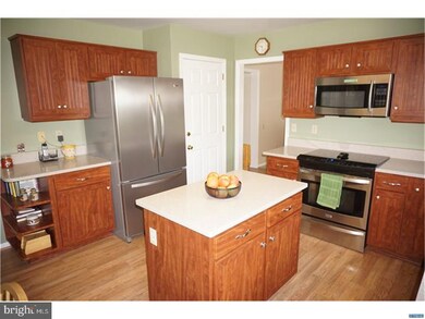 318 Charleston Dr, Wilmington, DE 19808 - photo 5