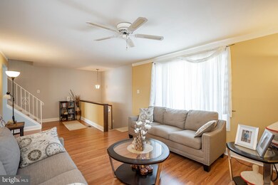 204 Patricia Ln, Secane, PA 19018 - photo 4