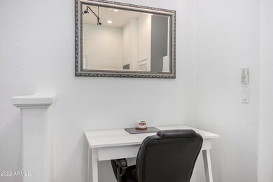 16 Tatum Unit 204_