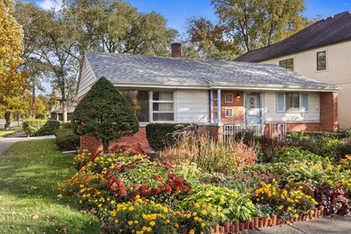 475 N Oak St, Elmhurst, IL 60126 - photo 2