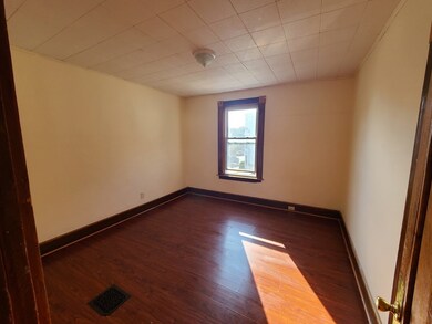 405 Chatham St unit 2, Lynn, MA 01902 - photo 4