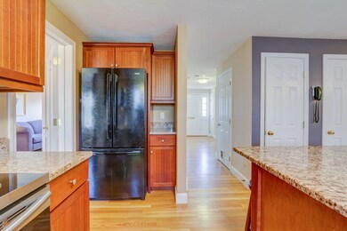 5 Kings Ln, Medway, MA 02053 - photo 4
