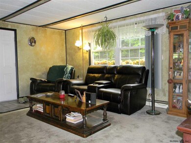 201 N Milton Rd, Saratoga Springs, NY 12866 - photo 5