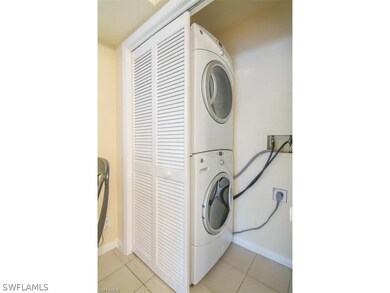 1219 Solana Rd unit 18, Naples, FL 34103 - photo 3
