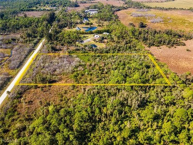 40510 Suzan Dr, Punta Gorda, FL 33982 - photo 4