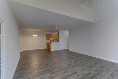 1518 Deenepark Circle (9)