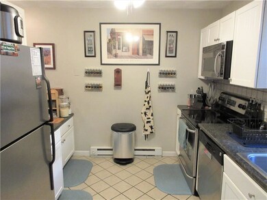 Updated Kitchen with ss appliances