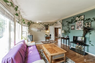 113 N Keller Ave, East Wenatchee, WA 98802 - photo 7