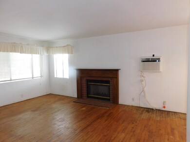 14661 Nurmi St, Sylmar, CA 91342 - photo 3