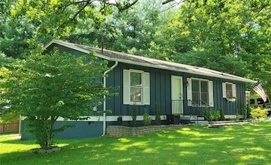 713 Marietta St, Asheville, NC 28803 - photo 2