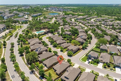 Birds eye view of property featuring a residentia