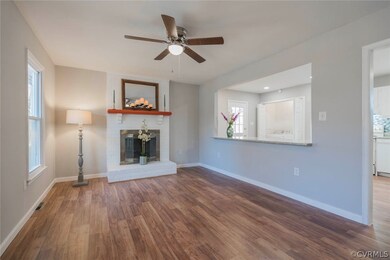 6949 Mason Run Dr, North Chesterfield, VA 23234 - photo 3