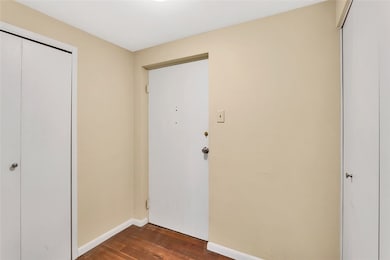 5841 Morrowfield Ave unit 104, Pittsburgh, PA 15217 - photo 5