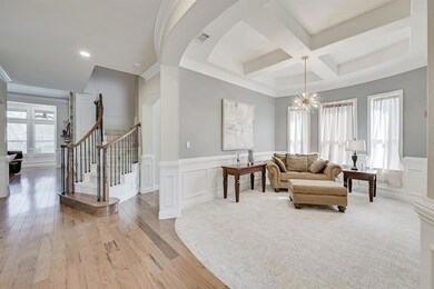 Formal Dining