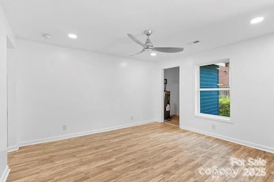 332 Mountain View St, Gastonia, NC 28052 - photo 2