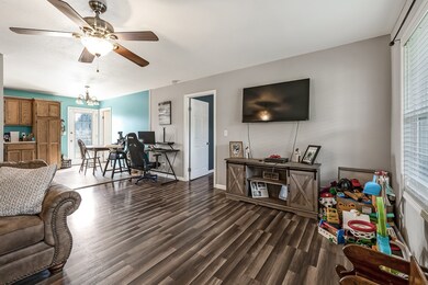 7911 Hilham Rd, Cookeville, TN 38506 - photo 3