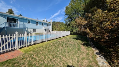 51 Back River Rd, MerriMacK, NH 03054 - photo 4