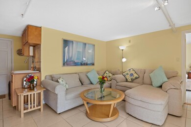 10-web-or-mls-141-main-st-23