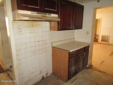 1151 Lamont St, Macon, GA 31204 - photo 6