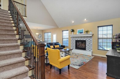 818 E Roubidoux St, Nixa, MO 65714 - photo 7