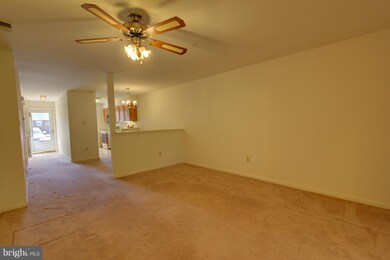 9262 Cherry Ln unit 39, Laurel, MD 20708 - photo 5
