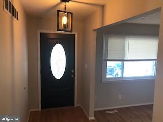 6235 Oak Hill Dr, Sykesville, MD 21784 - photo 2