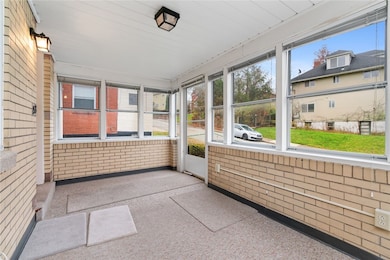 158 Grant Ave, Homestead, PA 15120 - photo 6