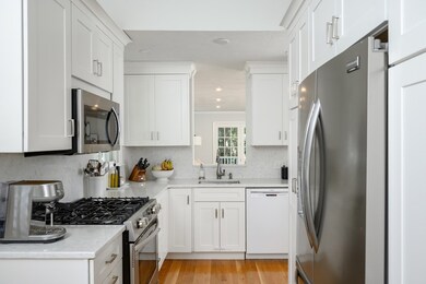 5 Adams Ct, Hingham, MA 02043 - photo 2