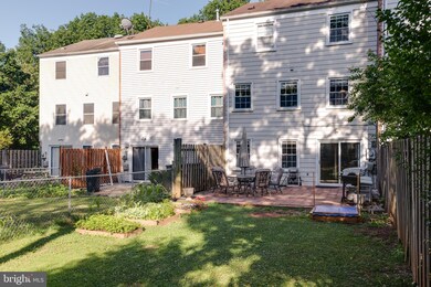 10206 Yuma Ct, Manassas, VA 20109 - photo 5