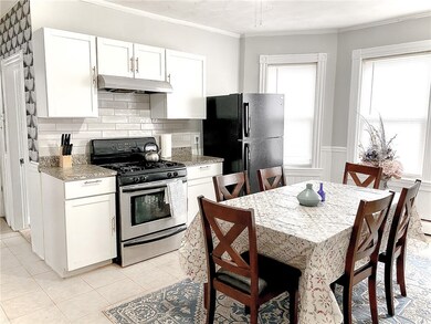 142 Dover St, Providence, RI 02908 - photo 2