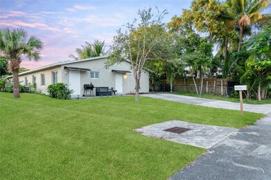 1472 SW 44th Ave unit 1, Fort Lauderdale, FL 33317 - photo 2