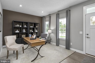 3412 Fox Pointe Ln, York, PA 17404 - photo 2