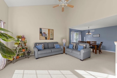 446 Summersweet Ln, Bartlett, IL 60103 - photo 2