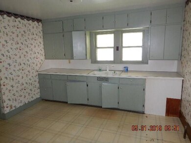 1092 Sherman Ave, Sharon, PA 16146 - photo 5