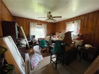 1061 Ohio Ave, Midland, PA 15059 - photo 4