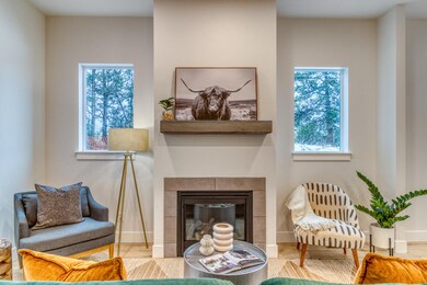 1337 SW Boardwalk Ln, Bend, OR 97702 - photo 6