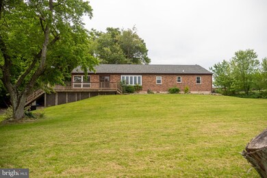 1216 W Bridge St, Spring City, PA 19475 - photo 2