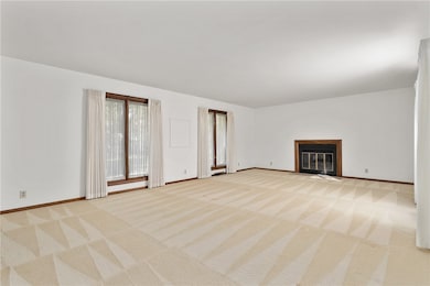 3618 Tamarack Ln, Eau Claire, WI 54701 - photo 3