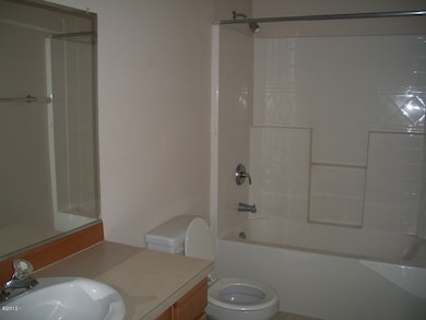 636 SE Port Ave, Lincoln City, OR 97367 - photo 7