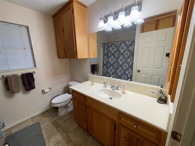 6703 Quail Park Ln, Needville, TX 77461 - photo 6